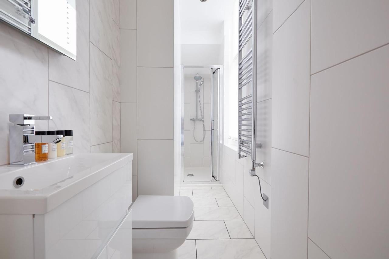 2Vh Virginia House, 31 Bloomsbury Way By City Living ロンドン エクステリア 写真