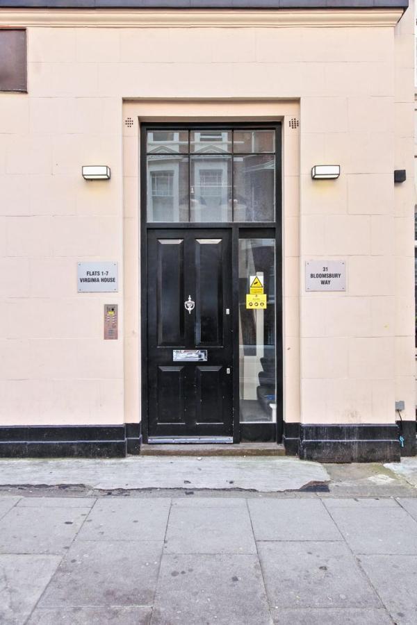 2Vh Virginia House, 31 Bloomsbury Way By City Living ロンドン エクステリア 写真